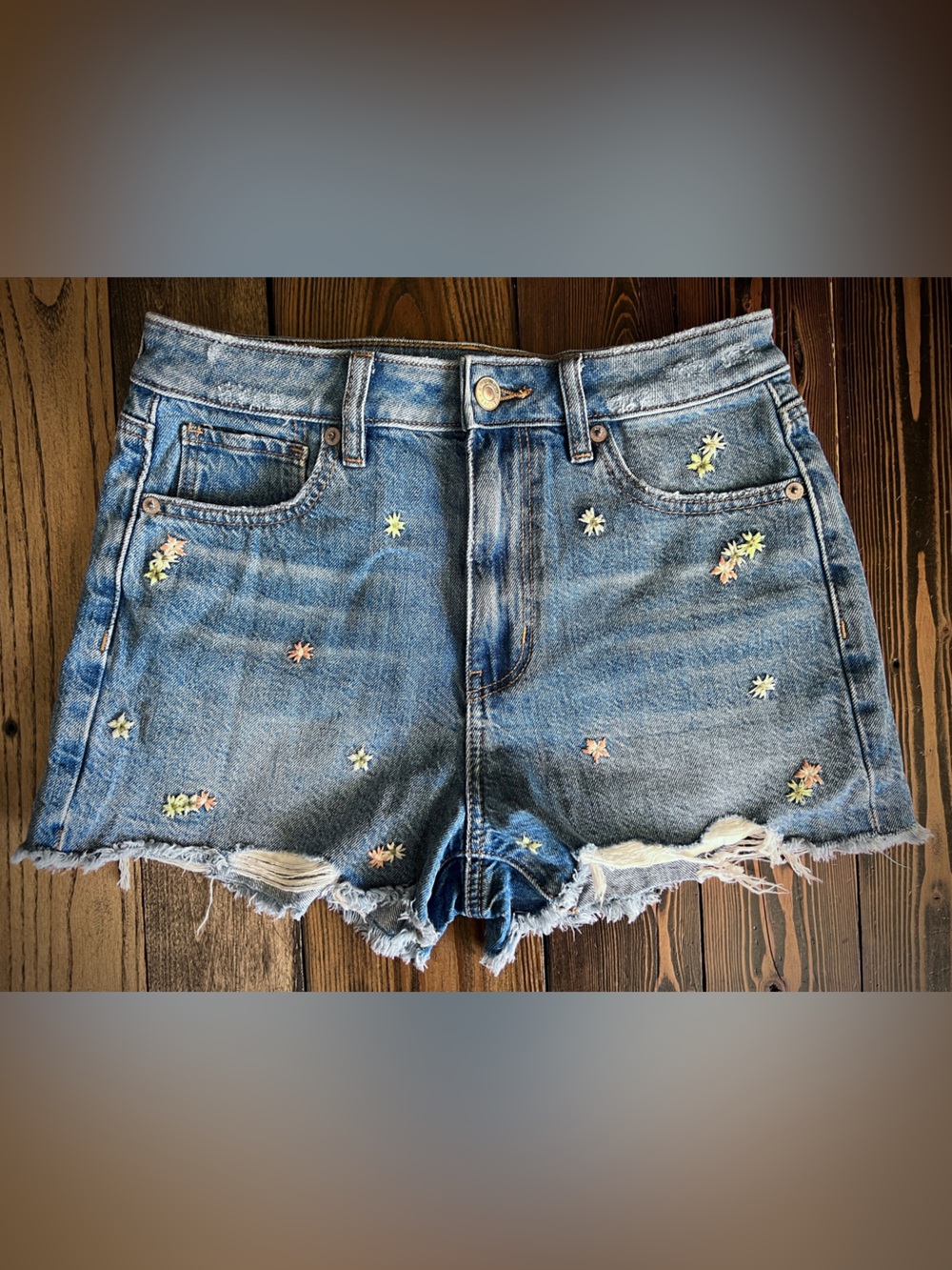 AMERICAN EAGLE • High Rise Mom Shorts Floral Embroidered Distressed Denim 2